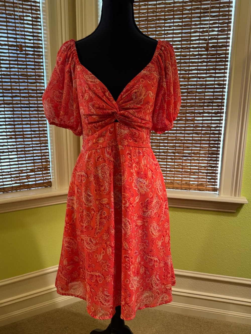 Red/Orange Paisley Puff-Sleeve Midi Dress